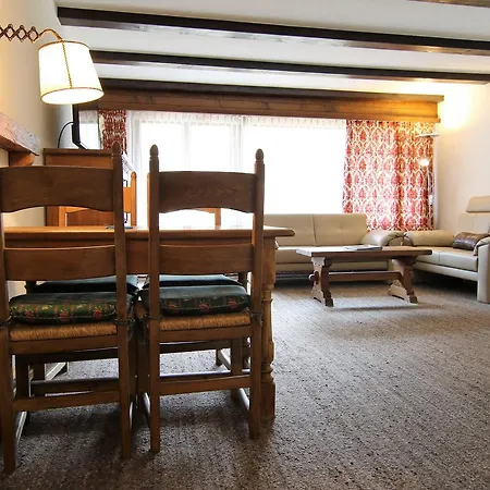 L'oree 12 Apartment